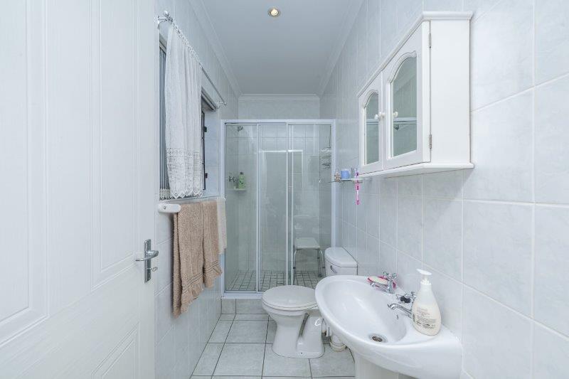 To Let 3 Bedroom Property for Rent in Sonstraal Heights Western Cape